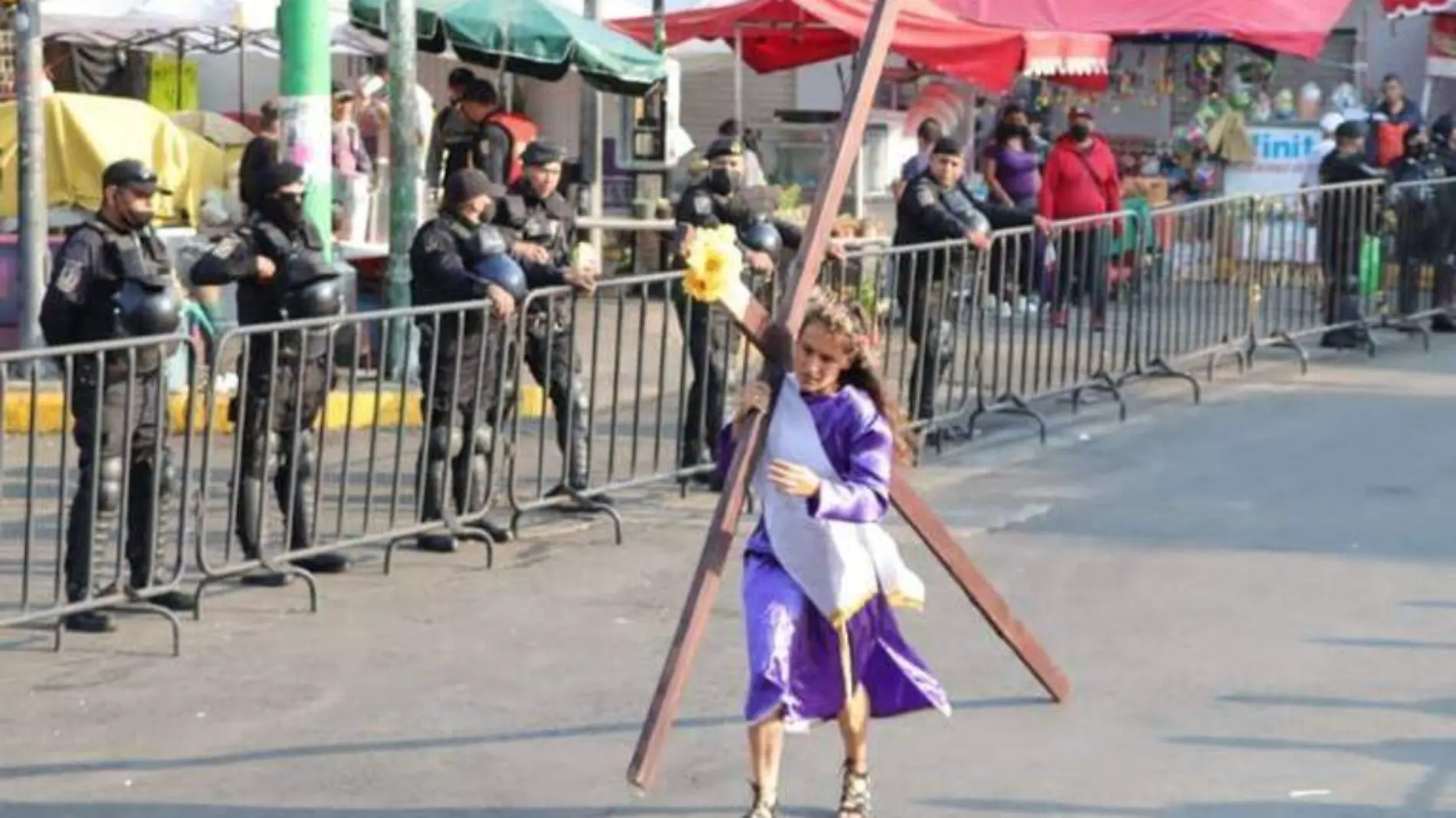 viacrucis iztapalapa FOTO DAVID DEOLARTE-3